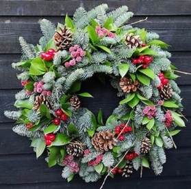 Festive Foliage and Fizz